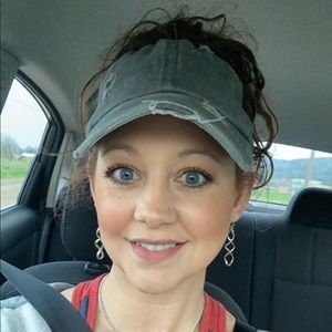 Meet your Posher, Alea